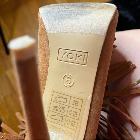 Yoki Camel Faux Suede Lace Up Fringe Western Peep Toe Bootie Heels Size 6 - Picture 7 of 8